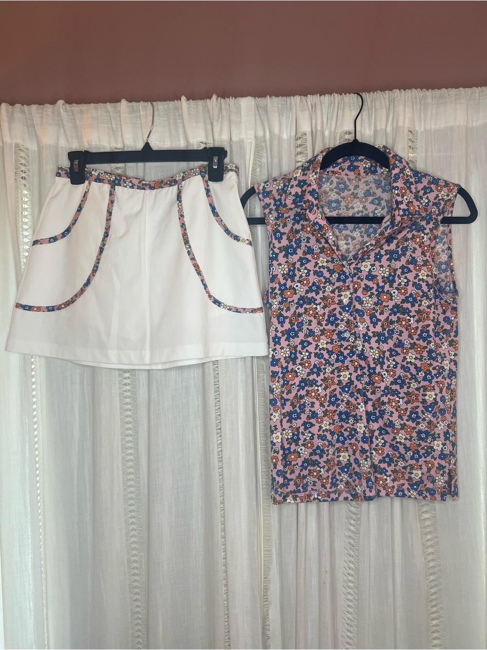 Tory Sport Pink Multi Floral Sleeveless Button-Up Camisole